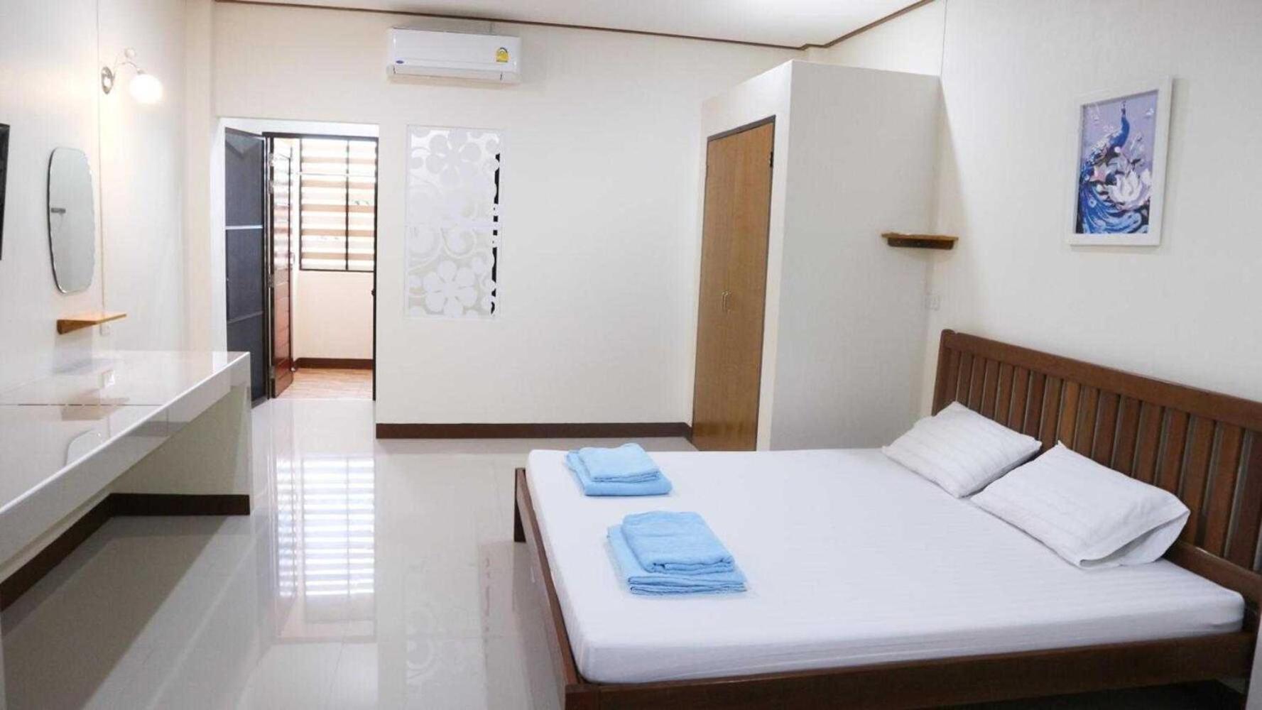 Capital O 75521 Sang Siri Apartment ساموت سونكرام المظهر الخارجي الصورة