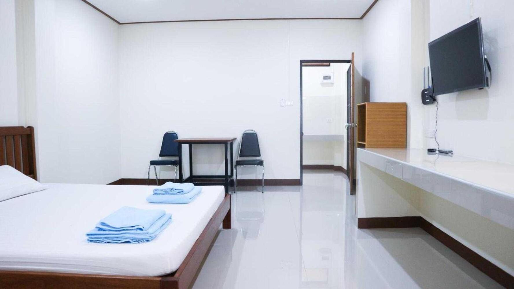 Capital O 75521 Sang Siri Apartment ساموت سونكرام المظهر الخارجي الصورة