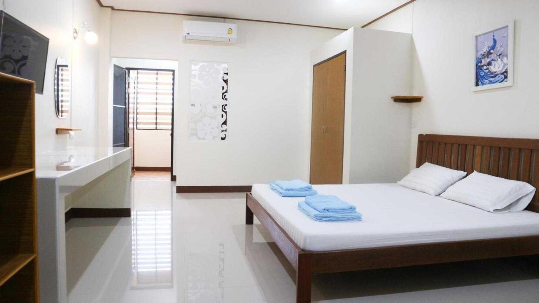 Capital O 75521 Sang Siri Apartment ساموت سونكرام المظهر الخارجي الصورة